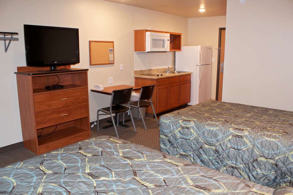Woodspring Suites Williston Room photo