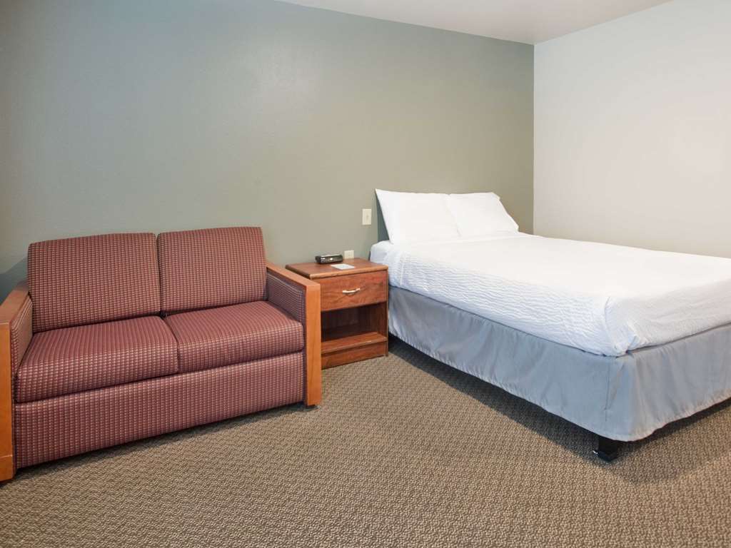 Woodspring Suites Williston Room photo